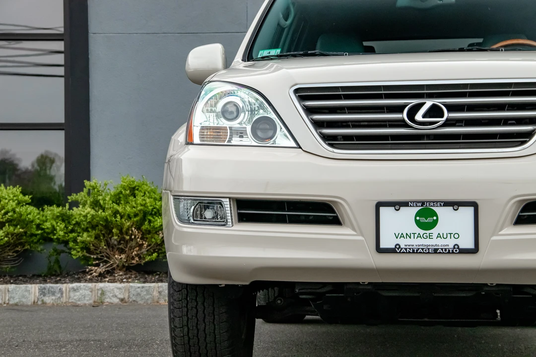 2003 Lexus GX 1st Gen - Image 29 of 31