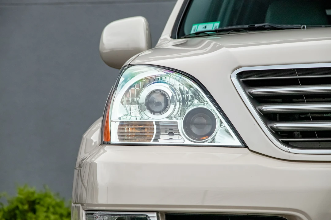 2003 Lexus GX 1st Gen - Image 31 of 31