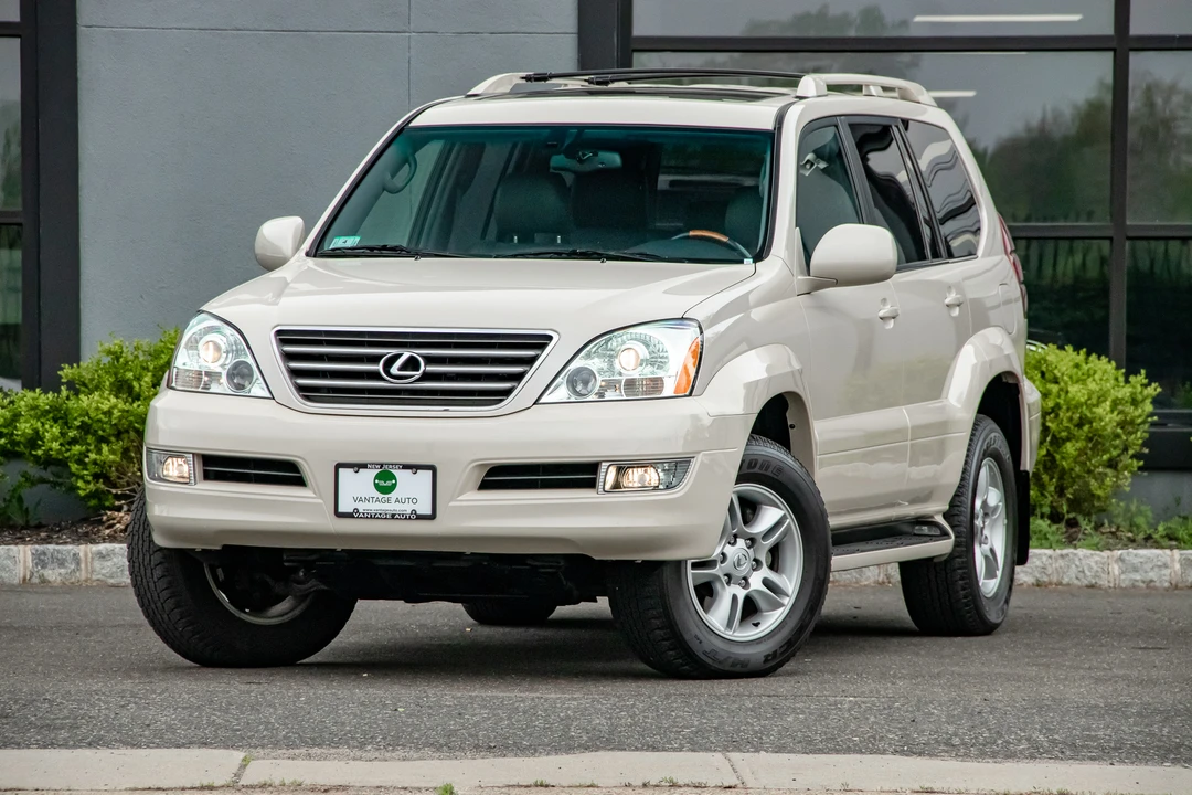 2003 Lexus GX 1st Gen - Image 10 of 31