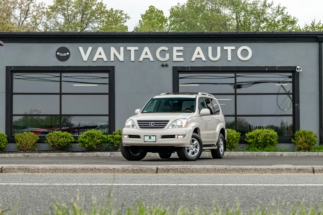 2003 Lexus GX 1st Gen - Image 12 of 31