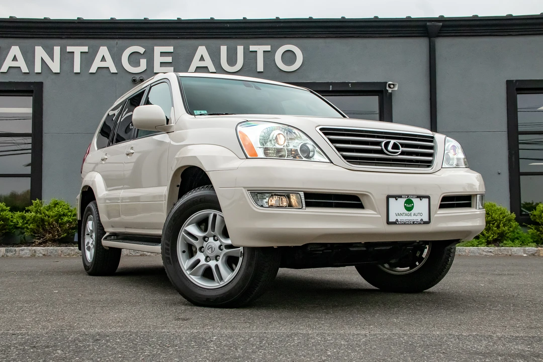 2003 Lexus GX 1st Gen - Image 3 of 31