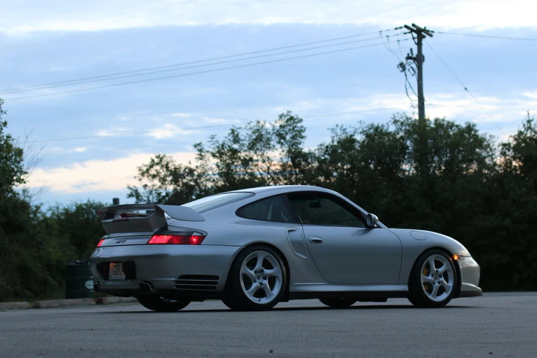 2003 Porsche 996 GT3 - Image 21 of 31