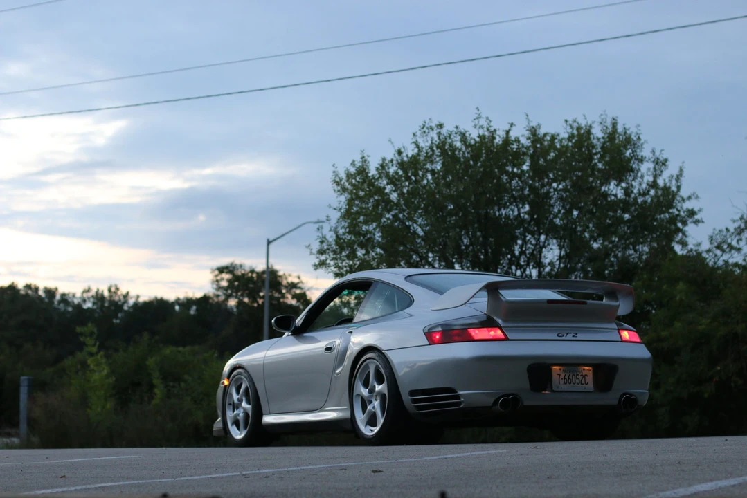 2003 Porsche 996 GT3 - Image 15 of 31