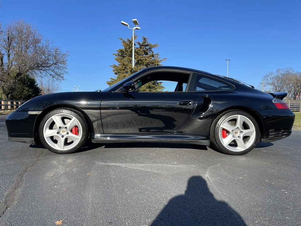 2003 Porsche 996 Turbo - Image 18 of 31