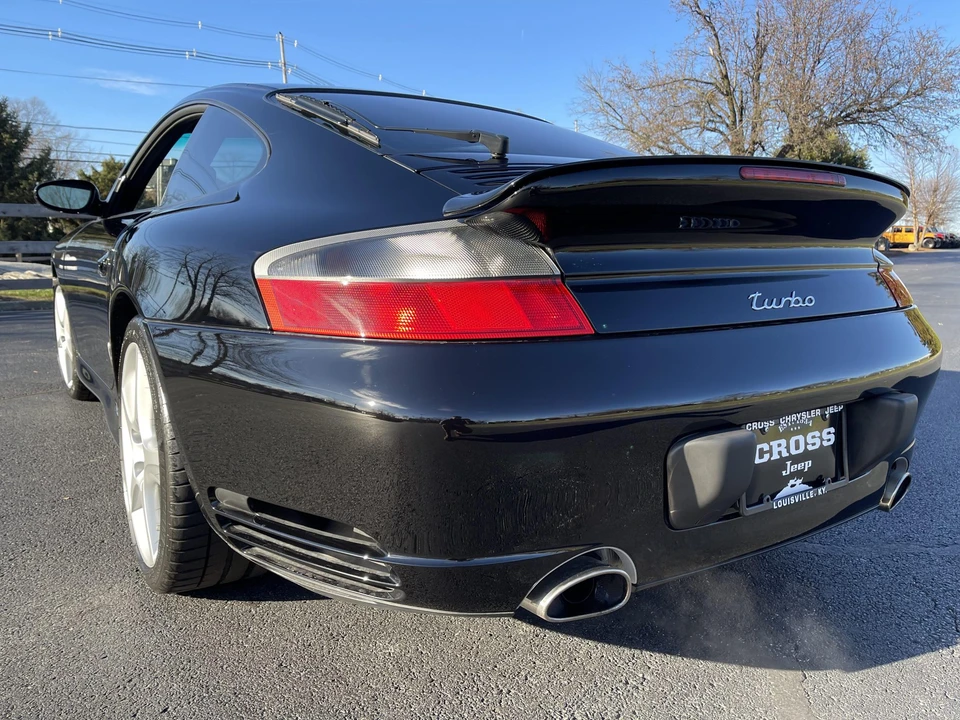 2003 Porsche 996 Turbo - Image 15 of 31
