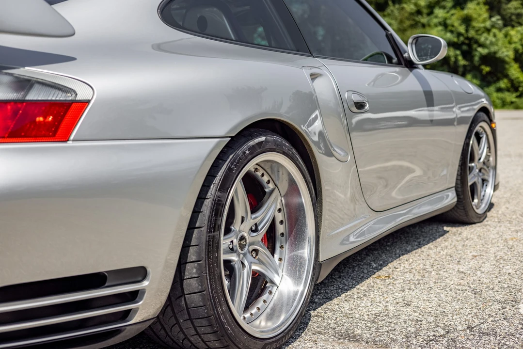 2003 Porsche 996 Turbo - Image 16 of 31