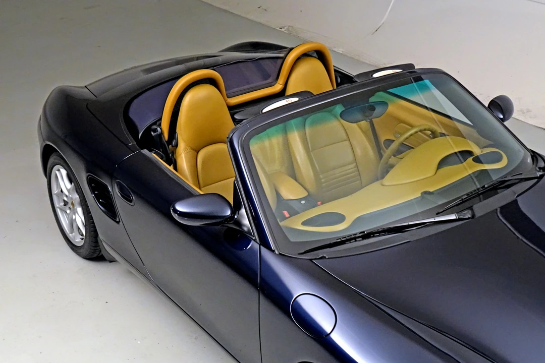 2003 Porsche 986 Boxster - Image 28 of 31