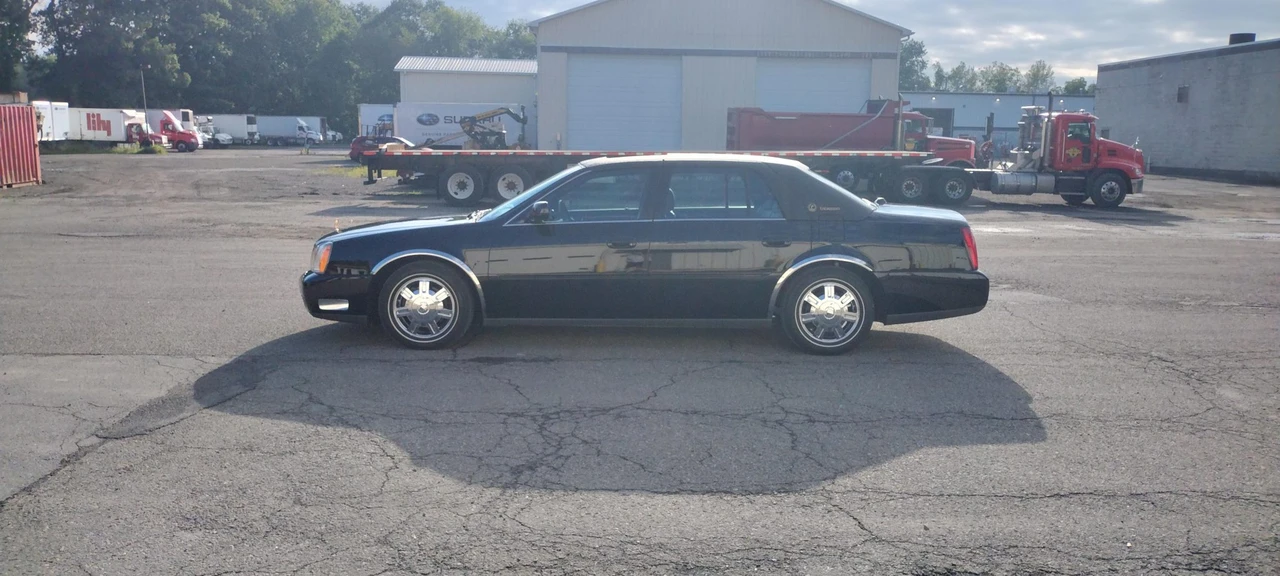 2004 Cadillac DeVille 8th Gen - Image 8 of 31