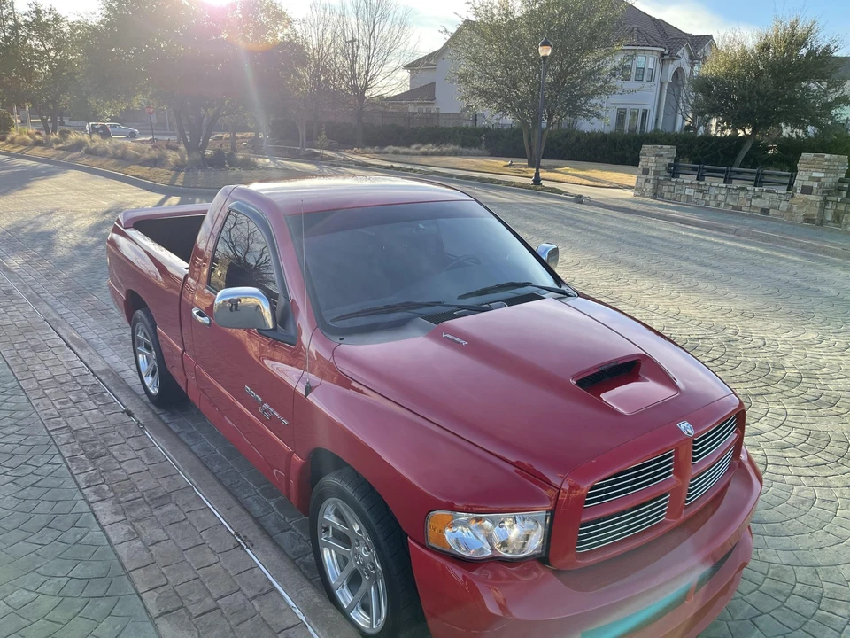 2004 Dodge Ram SRT-10 3rd Gen - Image 4 of 31