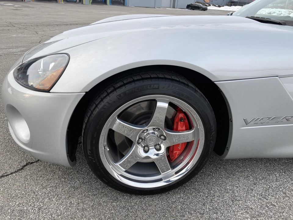 2004 Dodge Viper 3rd Gen - Image 21 of 31