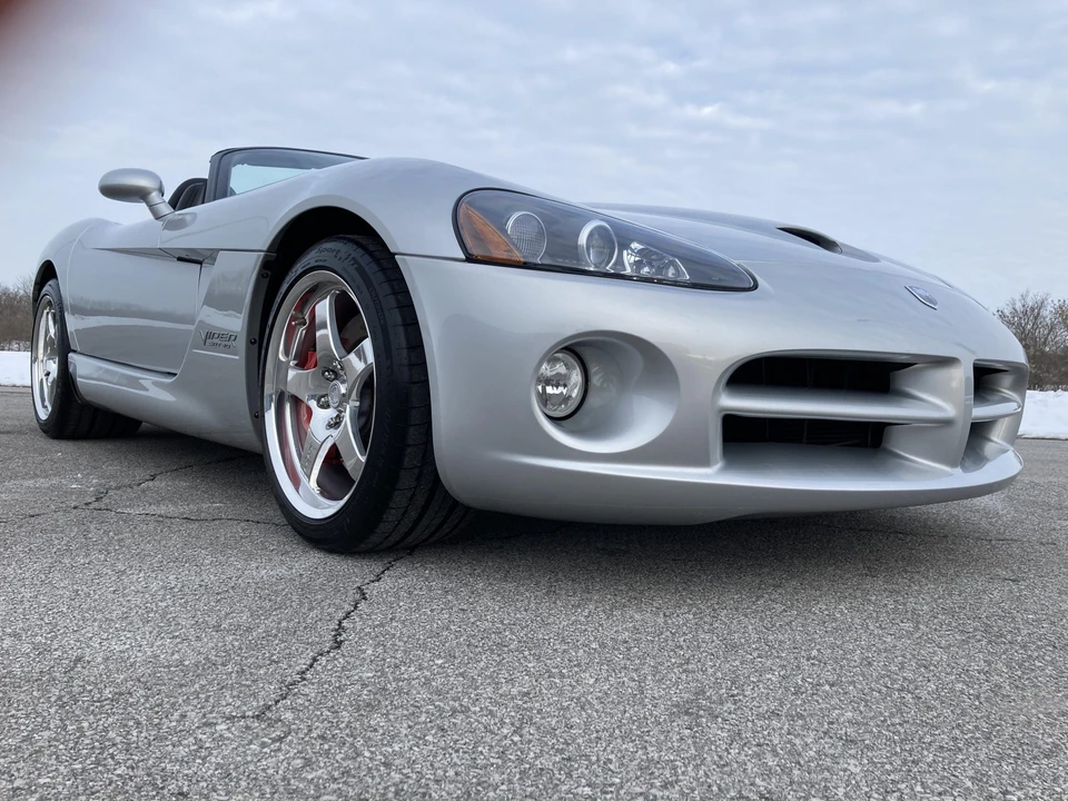 2004 Dodge Viper 3rd Gen - Image 13 of 31
