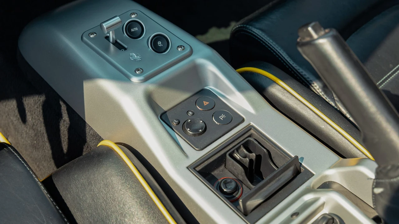 2004 Ferrari 360 Spider - Image 25 of 31