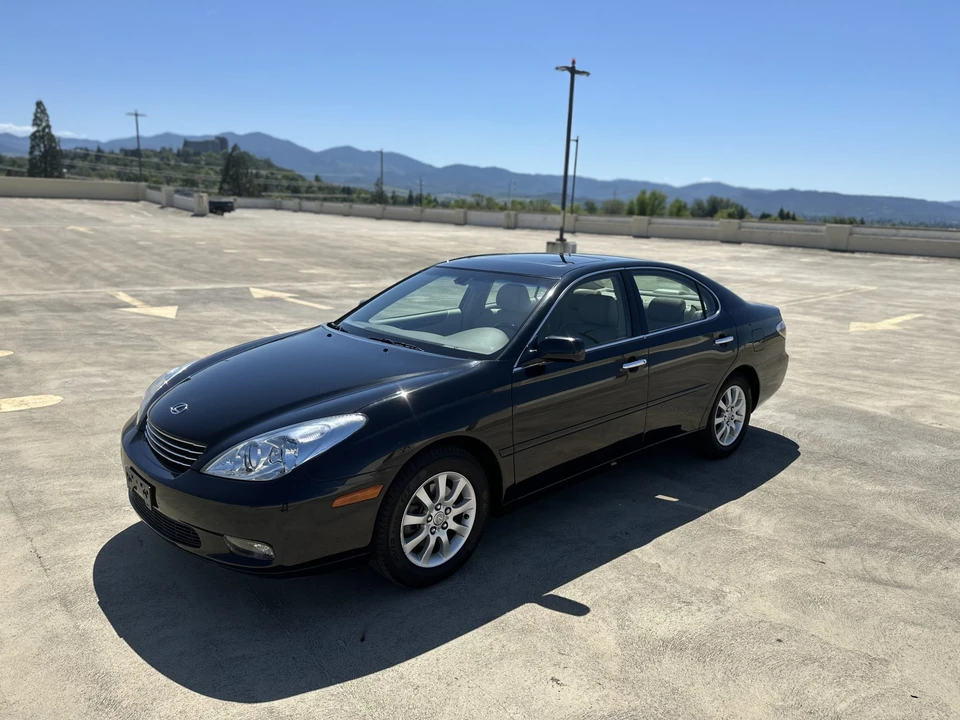 2004 Lexus ES 4th Gen - Image 7 of 31