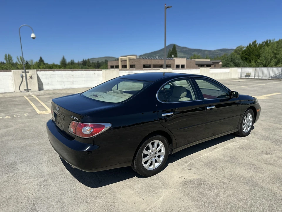 2004 Lexus ES 4th Gen - Image 22 of 31