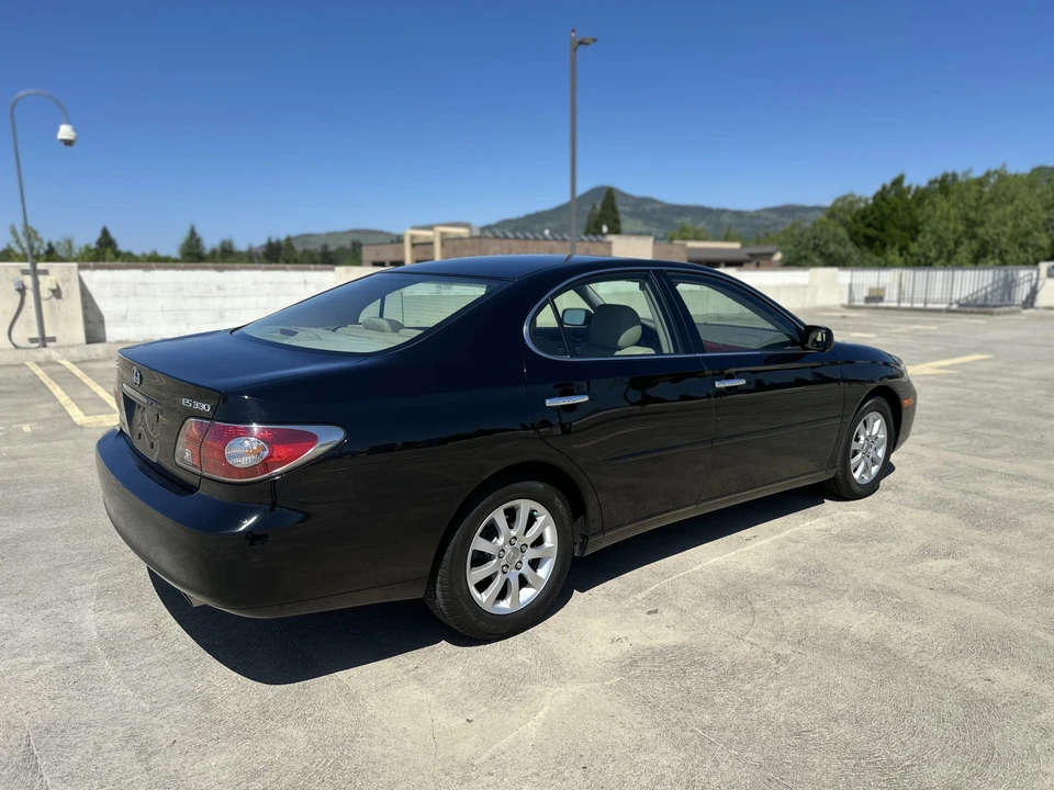 2004 Lexus ES 4th Gen - Image 27 of 31