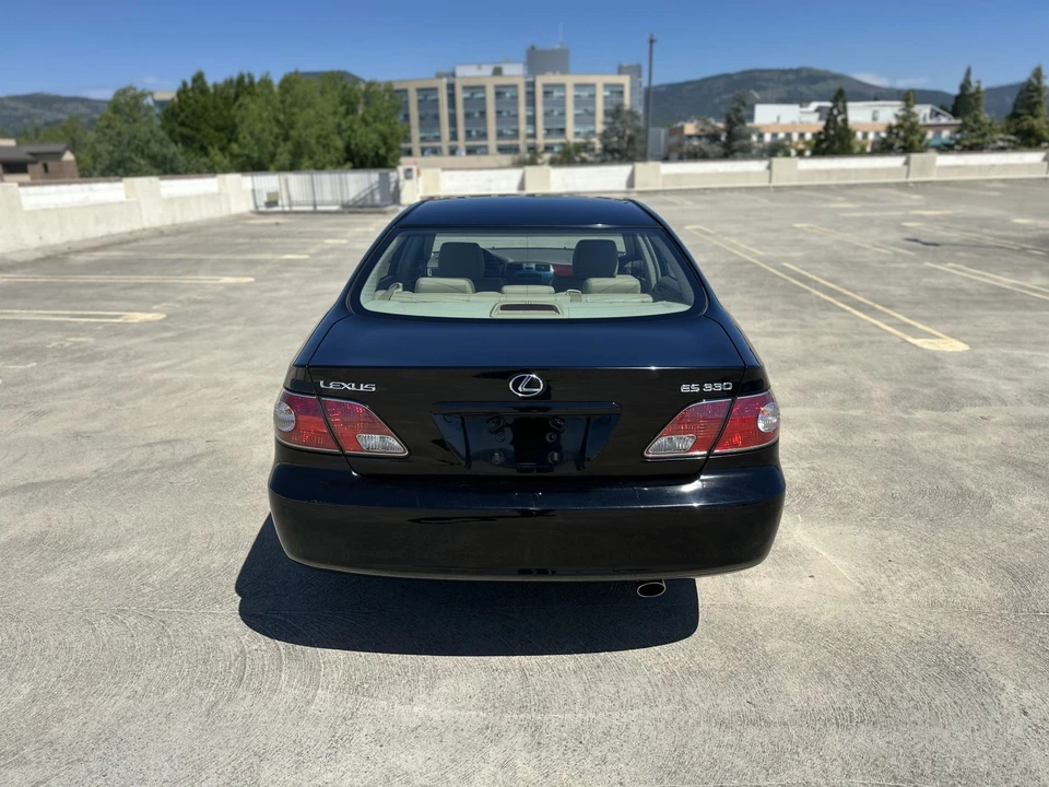 2004 Lexus ES 4th Gen - Image 17 of 31