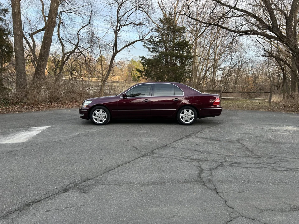2004 Lexus LS 3rd Gen - Image 6 of 31