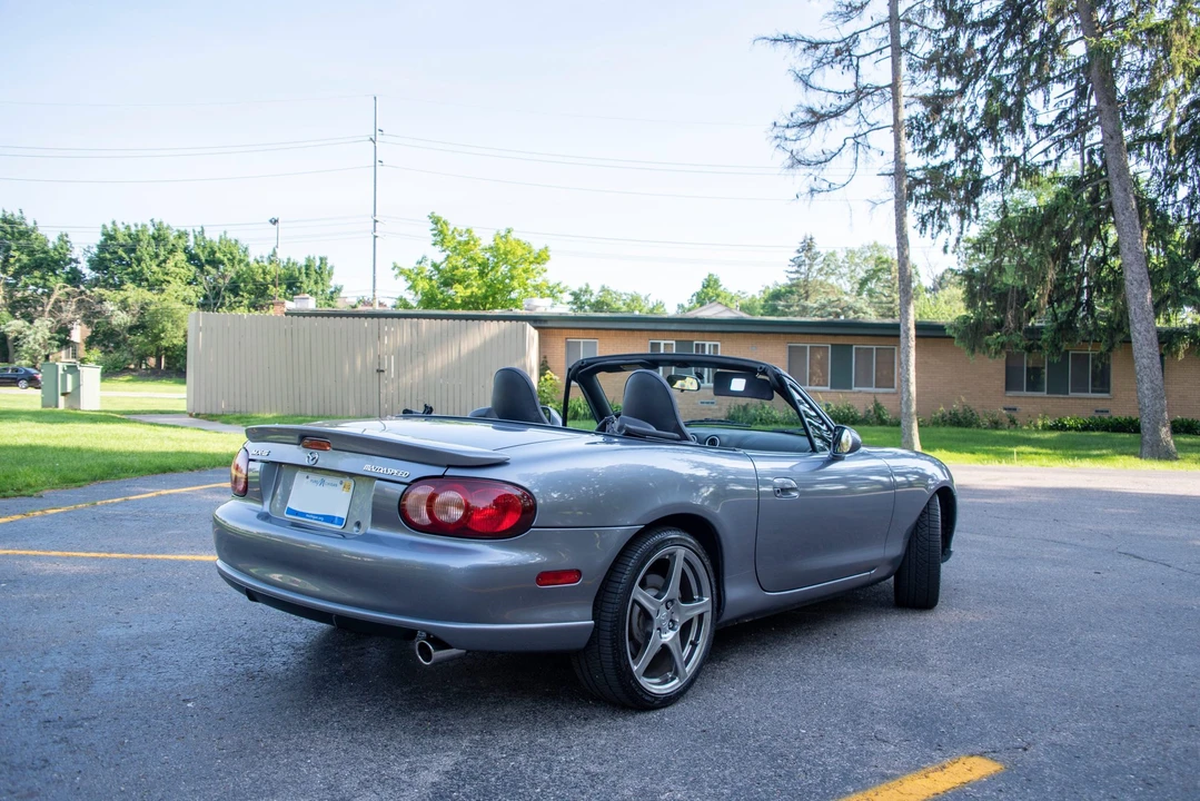 2004 Mazda NB Mazdaspeed MX-5 Miata - Image 9 of 31