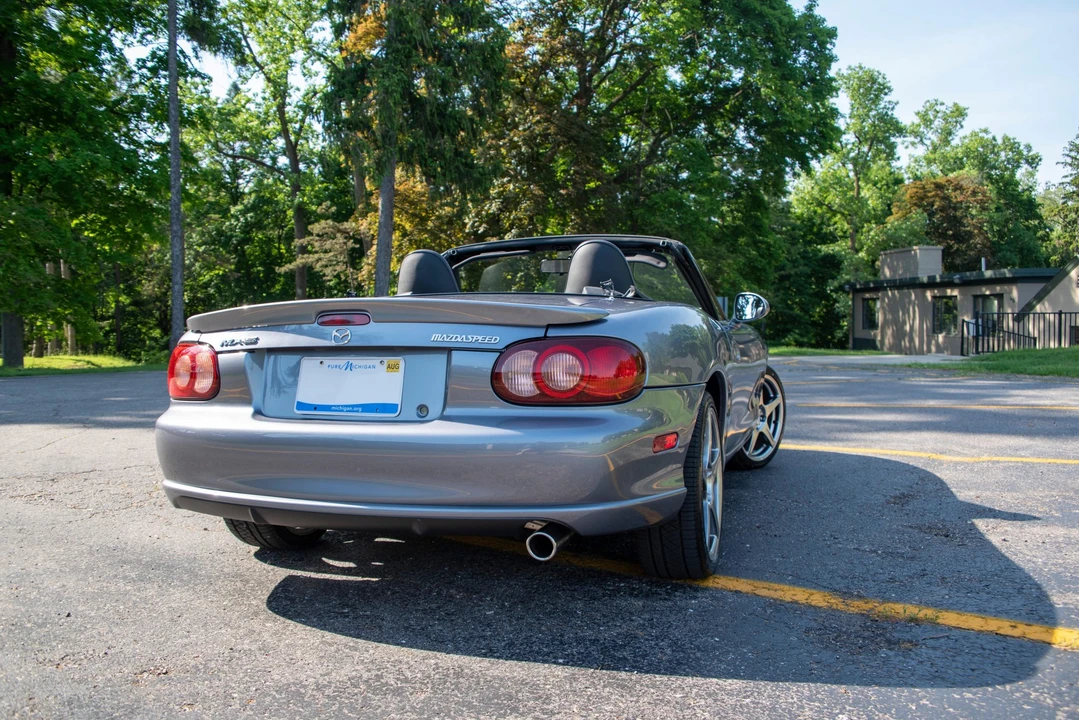 2004 Mazda NB Mazdaspeed MX-5 Miata - Image 12 of 31