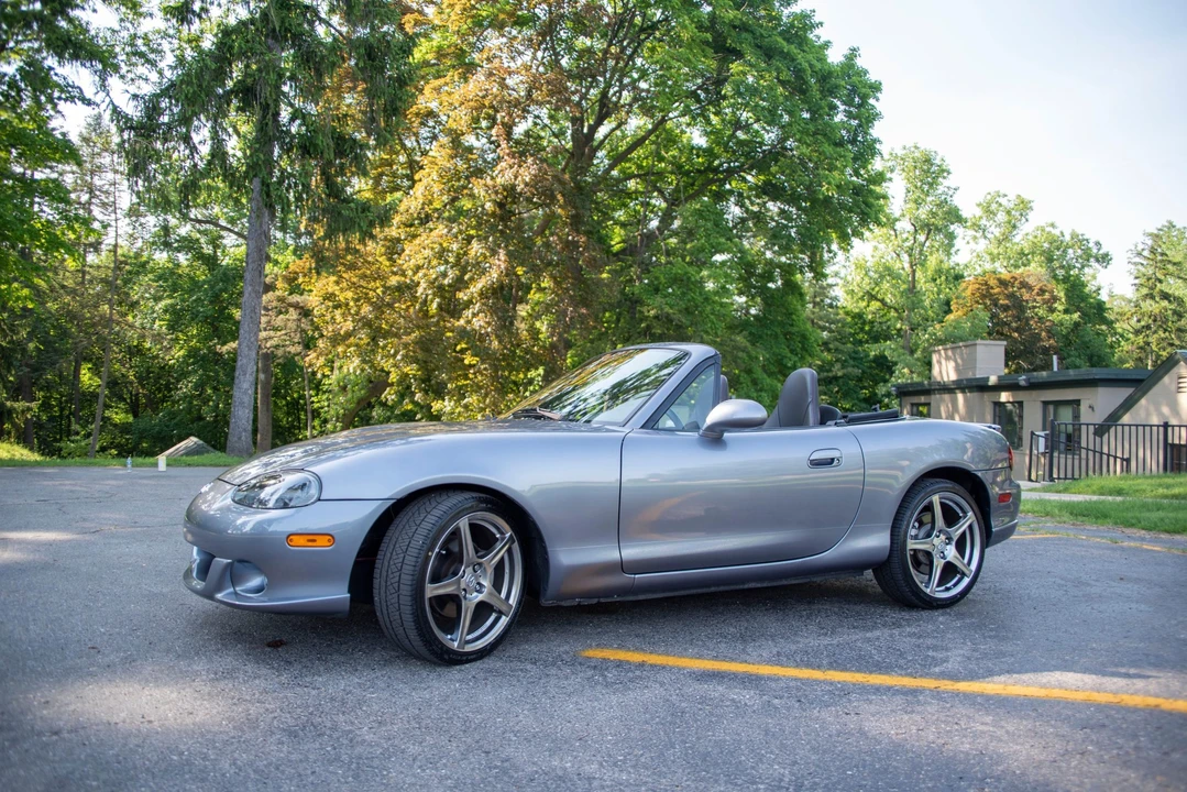 2004 Mazda NB Mazdaspeed MX-5 Miata - Image 2 of 31