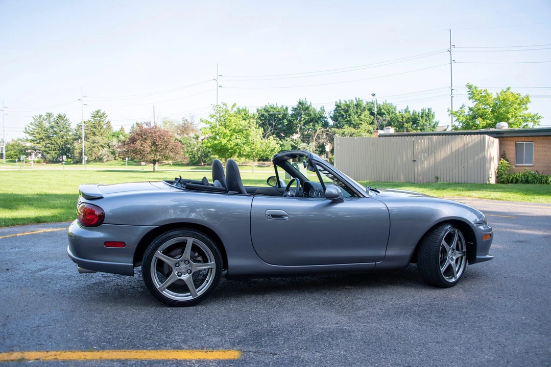 2004 Mazda NB Mazdaspeed MX-5 Miata - Image 8 of 31