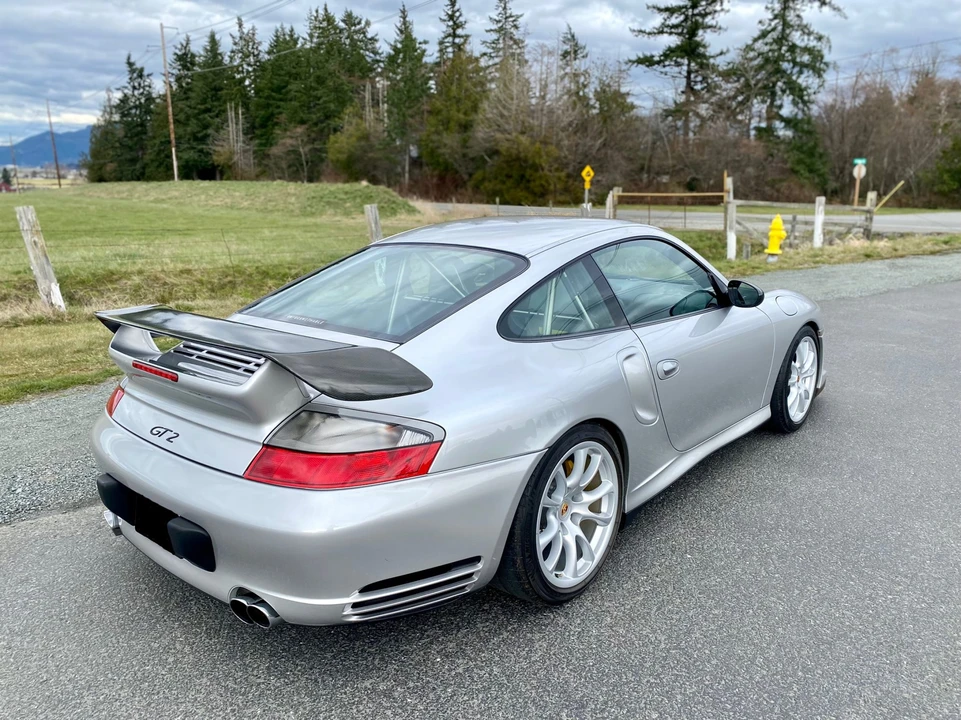 2004 Porsche 996 Turbo - Image 14 of 31