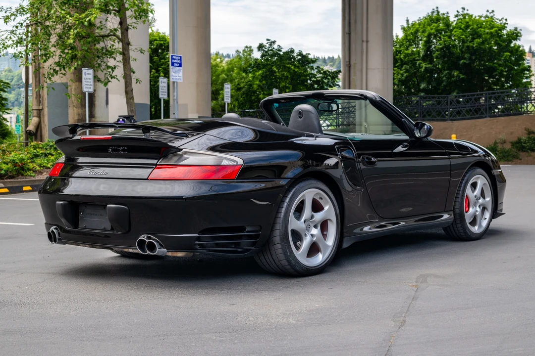 2004 Porsche 996 Turbo - Image 14 of 31