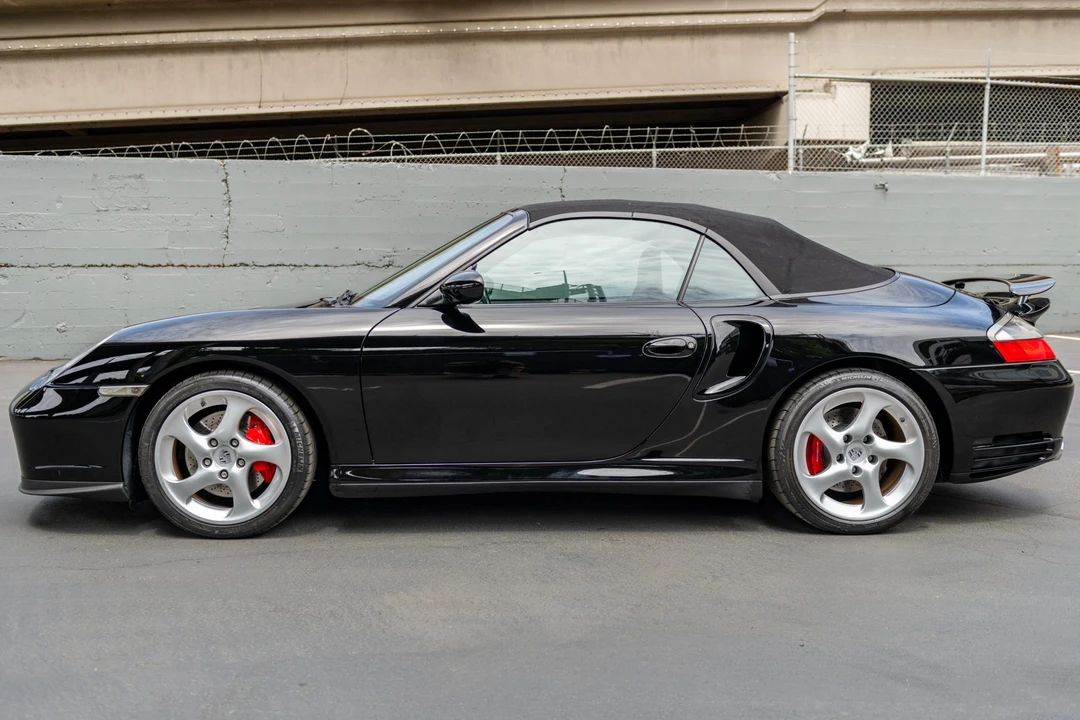 2004 Porsche 996 Turbo - Image 9 of 31