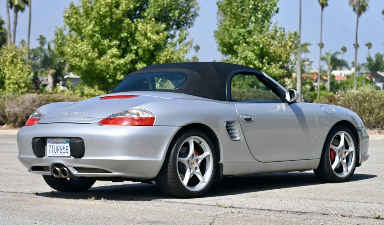 2004 Porsche 986 Boxster S - Image 24 of 31