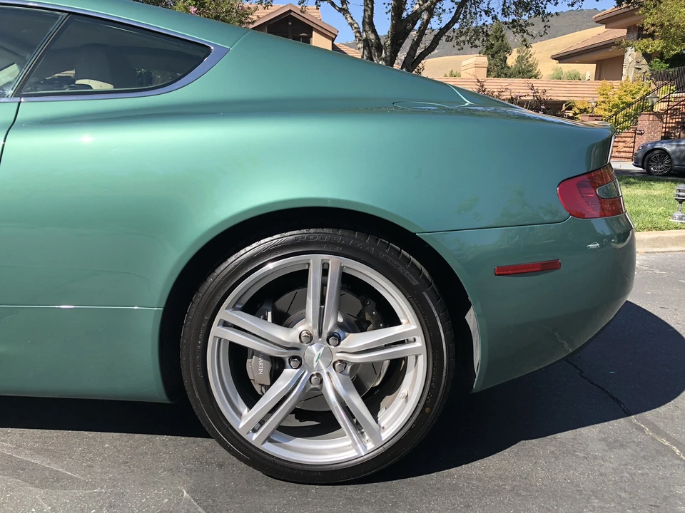 2005 Aston Martin DB9 - Image 8 of 31