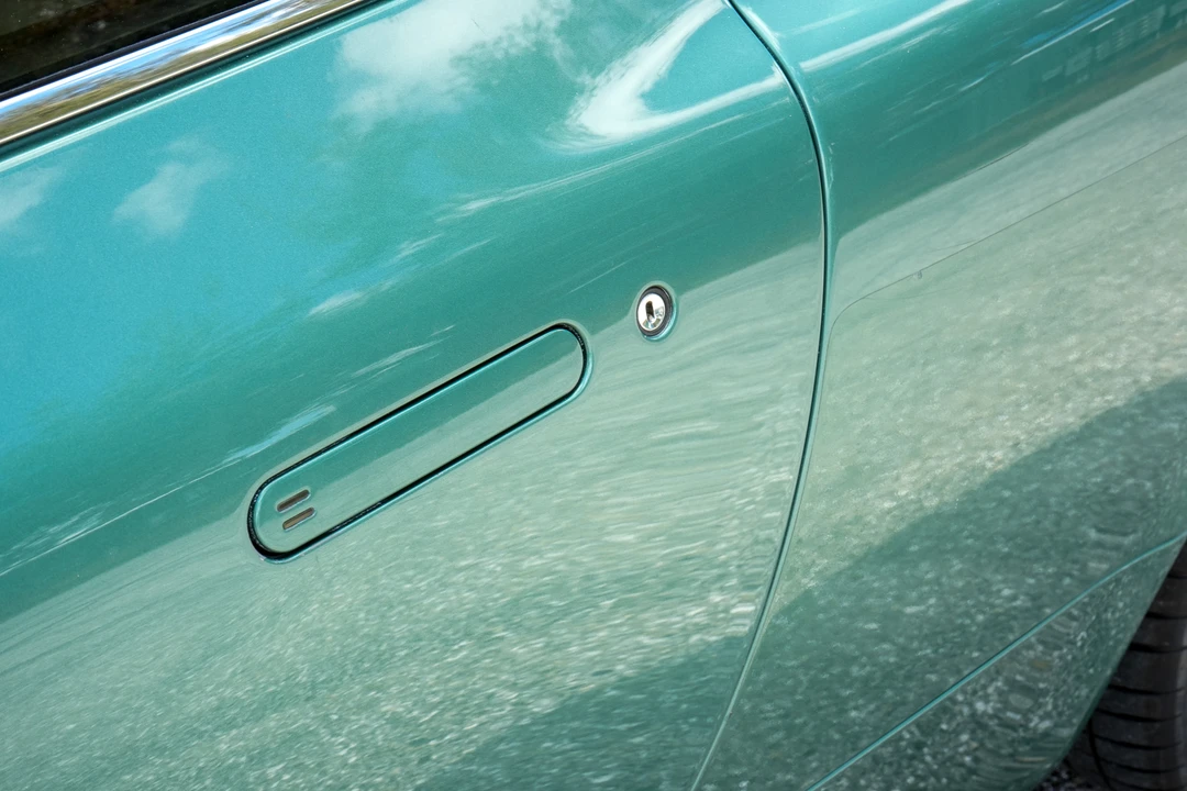 2005 Aston Martin DB9 - Image 29 of 31
