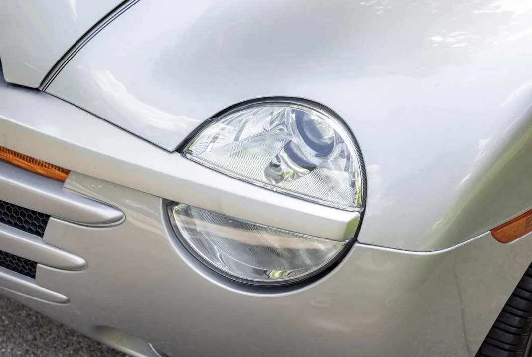 2005 Chevrolet SSR - Image 17 of 31