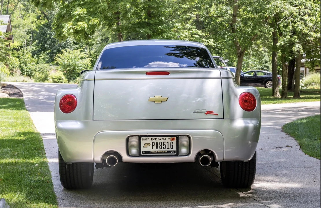 2005 Chevrolet SSR - Image 14 of 31