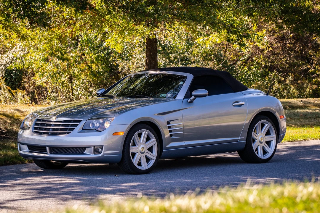 2005 Chrysler Crossfire - Image 4 of 31