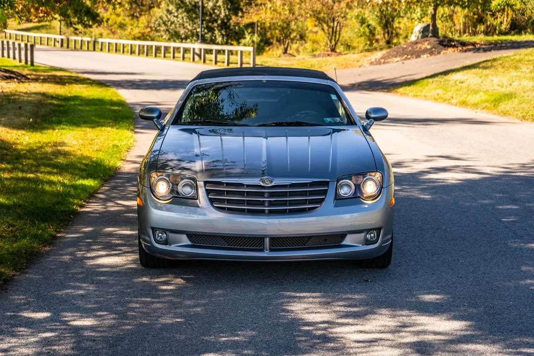 2005 Chrysler Crossfire - Image 24 of 31