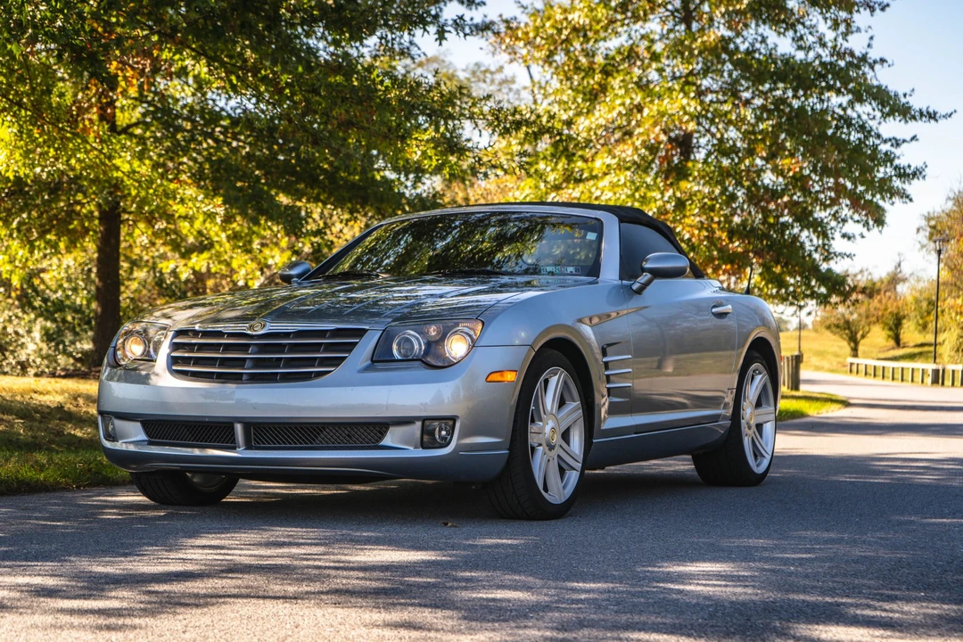 2005 Chrysler Crossfire - Image 25 of 31