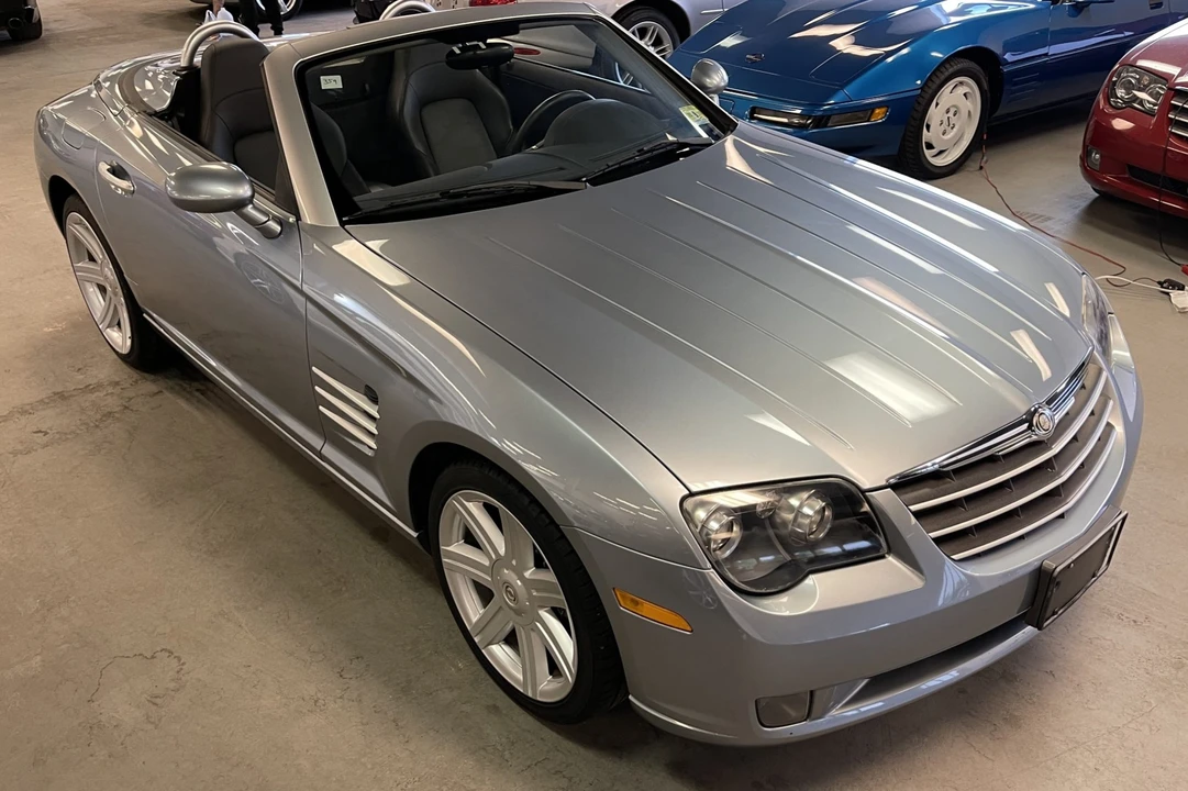 2005 Chrysler Crossfire - Image 30 of 31