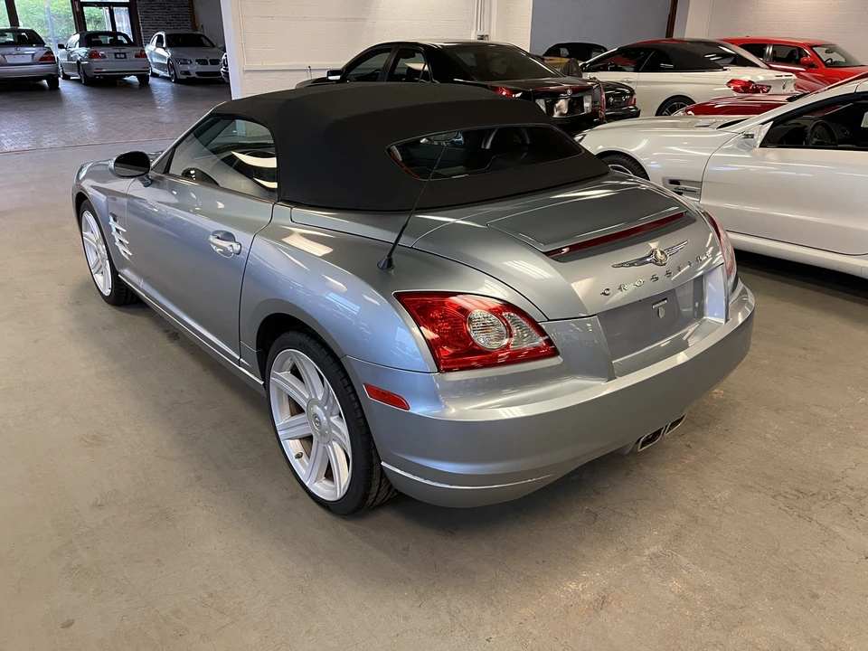2005 Chrysler Crossfire - Image 6 of 31