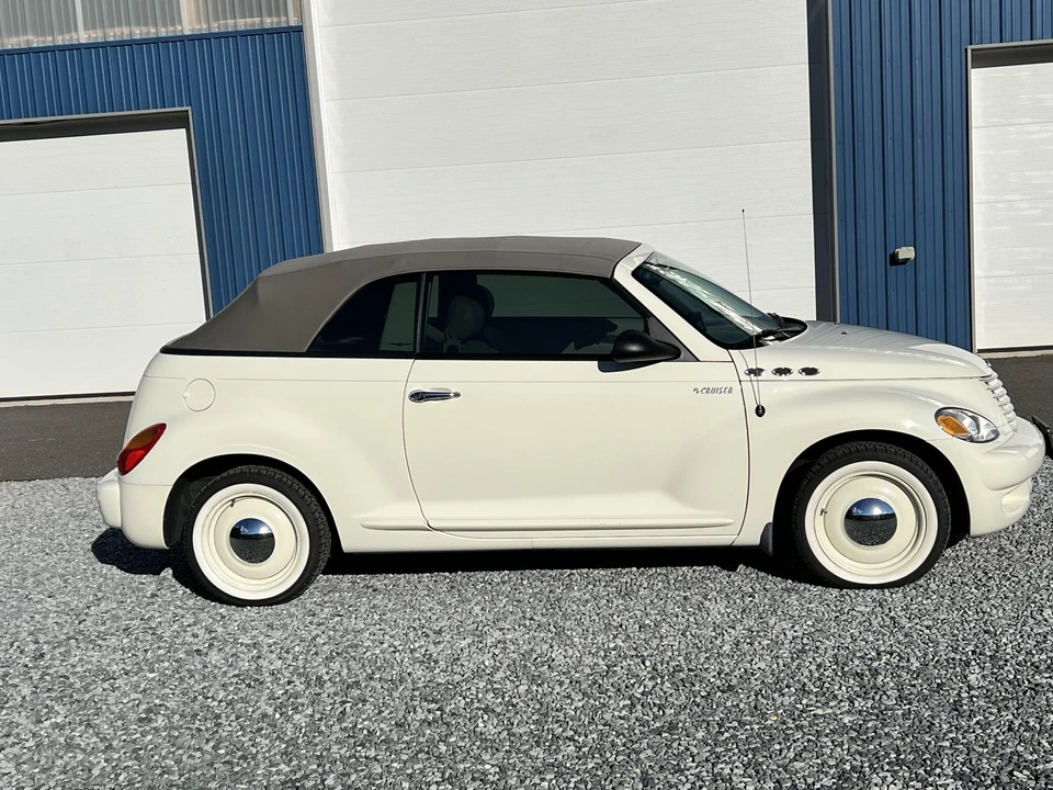 2005 Chrysler PT Cruiser - Image 18 of 31