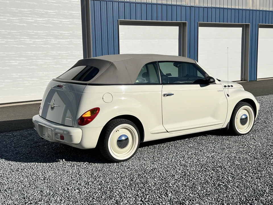 2005 Chrysler PT Cruiser - Image 19 of 31