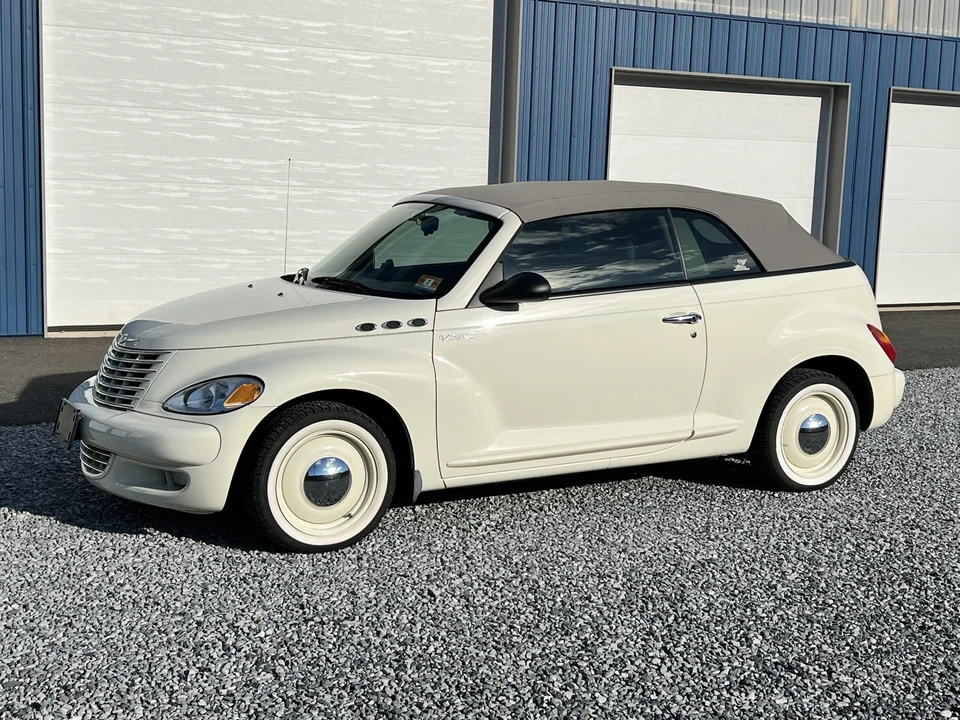 2005 Chrysler PT Cruiser - Image 15 of 31