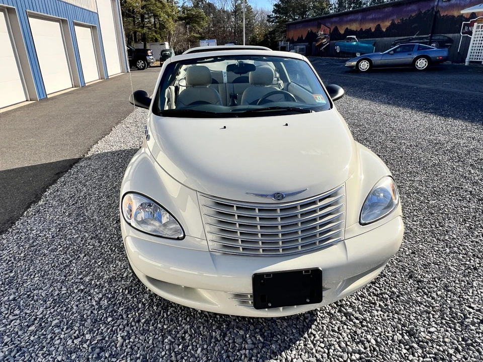 2005 Chrysler PT Cruiser - Image 5 of 31