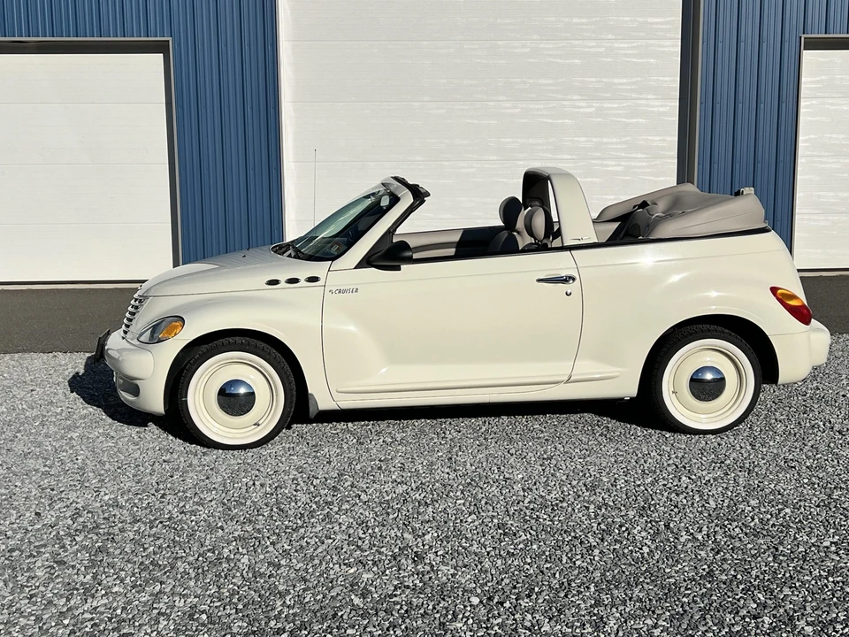 2005 Chrysler PT Cruiser - Image 13 of 31