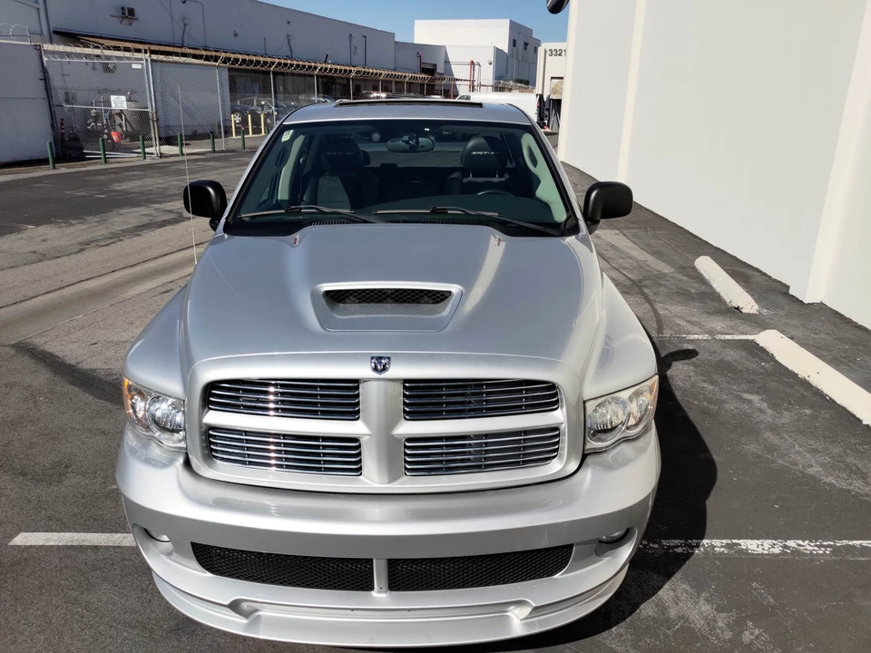 2005 Dodge Ram SRT-10 3rd Gen - Image 28 of 31