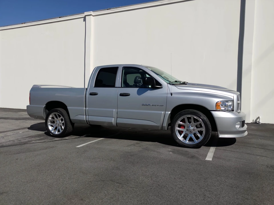 2005 Dodge Ram SRT-10 3rd Gen - Image 10 of 31
