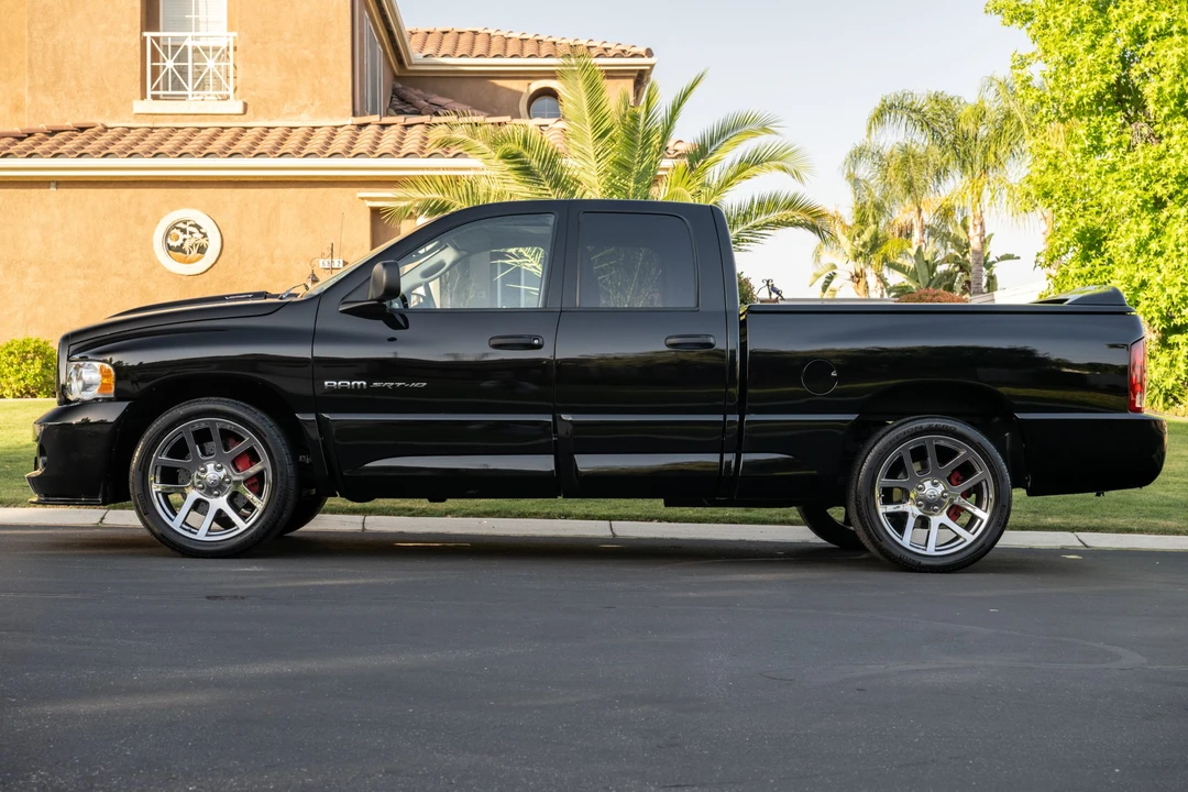 2005 Dodge Ram SRT-10 3rd Gen - Image 8 of 31