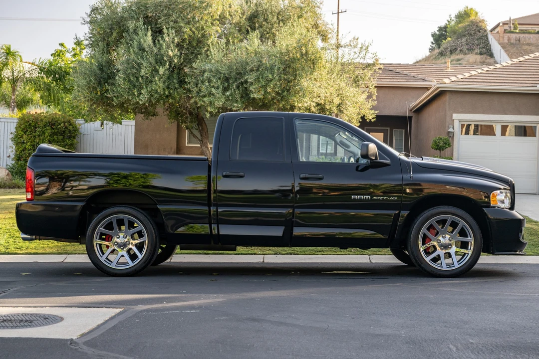 2005 Dodge Ram SRT-10 3rd Gen - Image 4 of 31