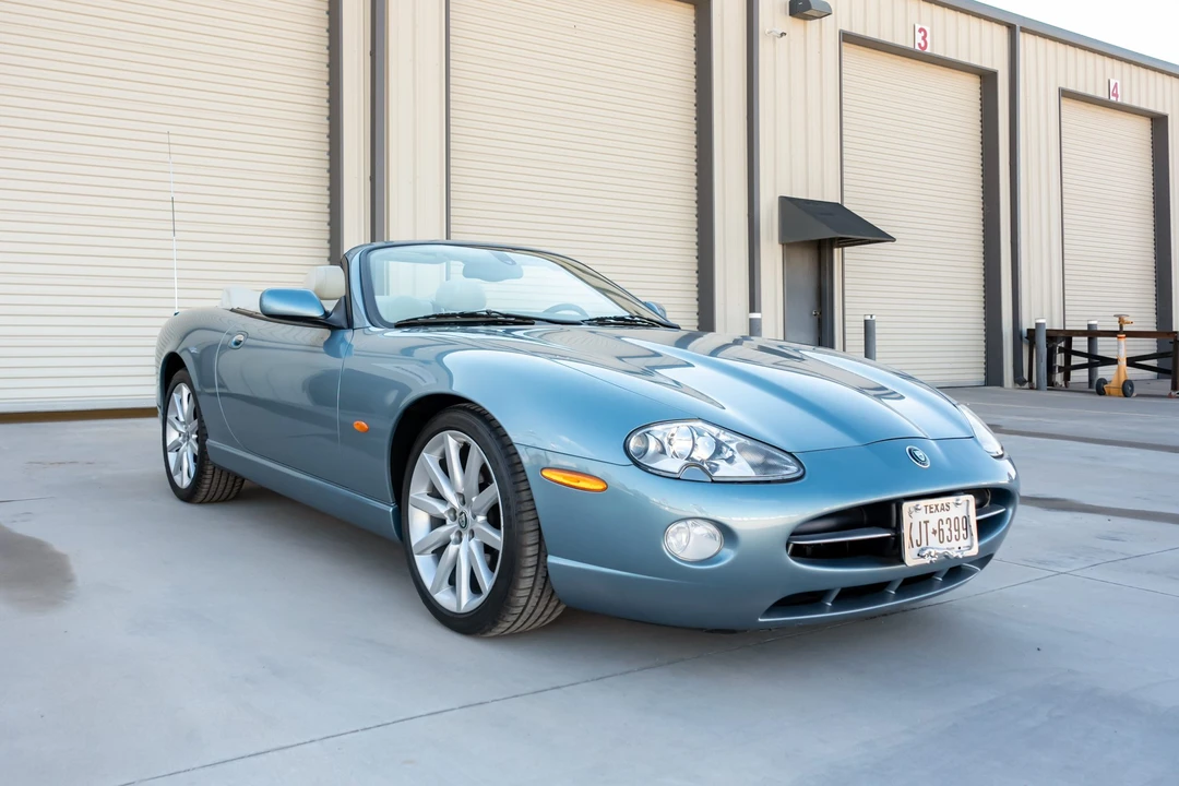 2005 Jaguar X100 XK8 - Image 12 of 31
