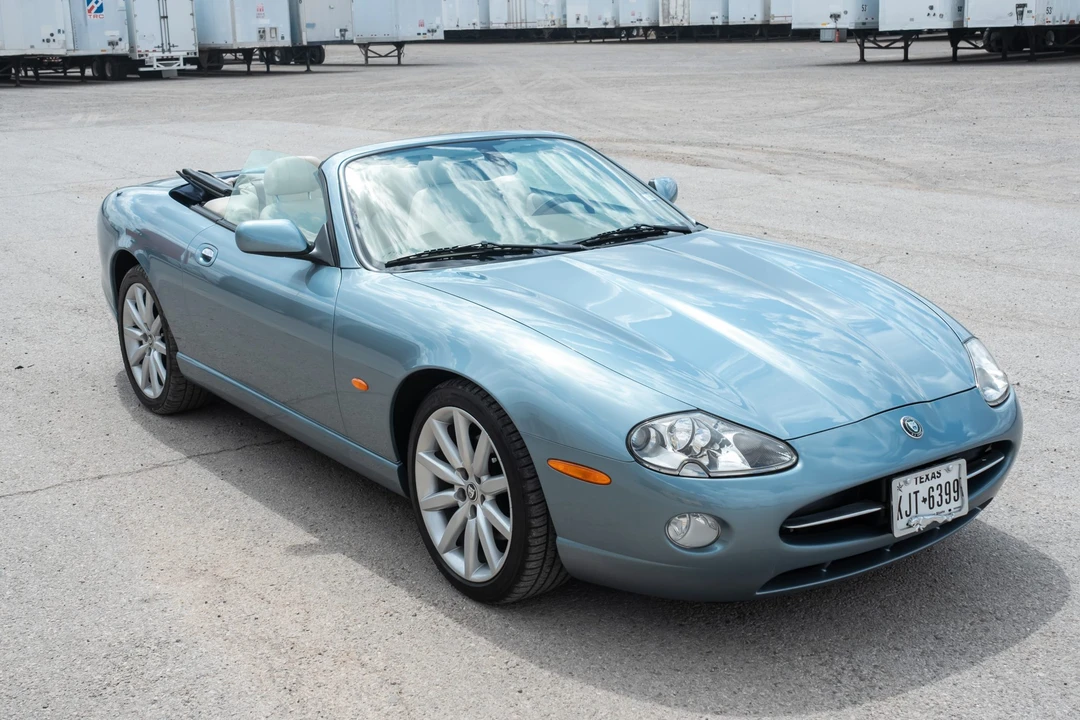 2005 Jaguar X100 XK8 - Image 13 of 31