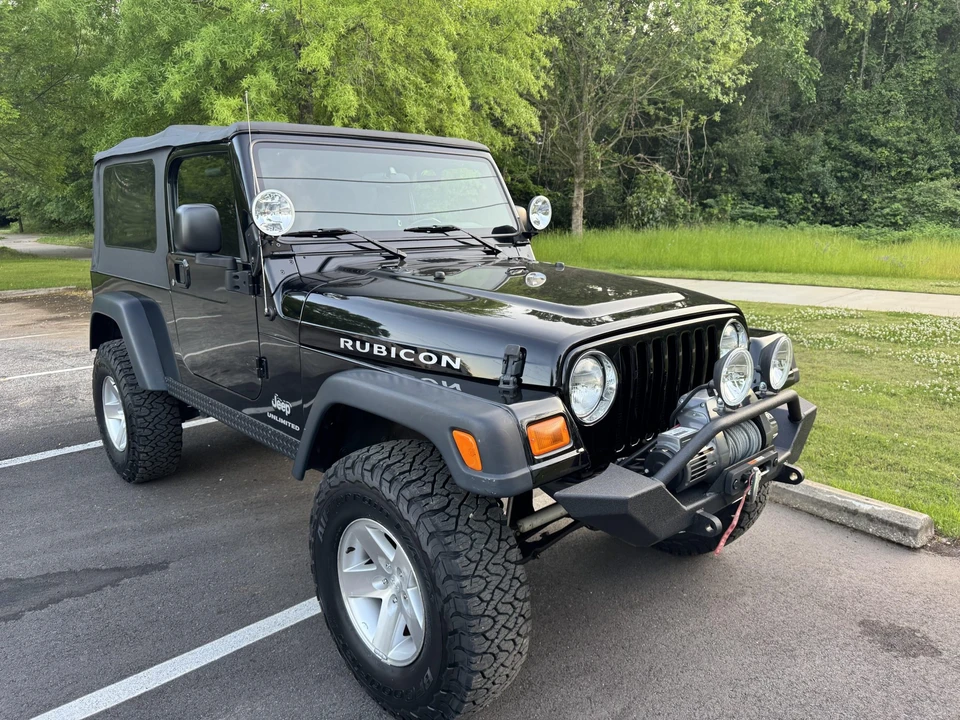 2005 Jeep TJ Wrangler - Image 28 of 31